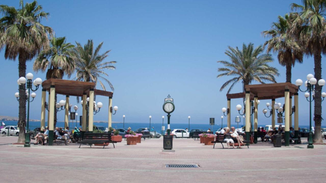 Marvelous 2 Bedroom Apartment By The Sea Qawra Extérieur photo
